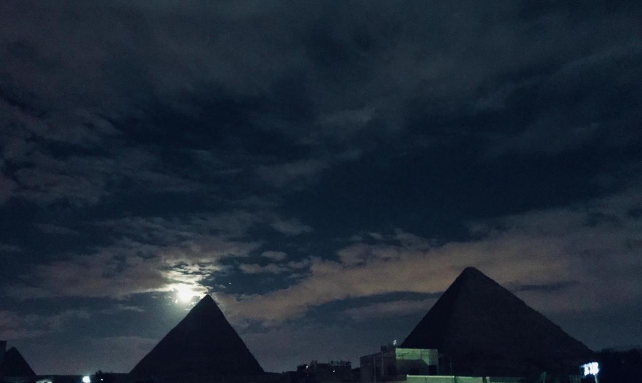 Carpet Alaadein Pyramids View 호텔 Kafret el-Gabal 외부 사진